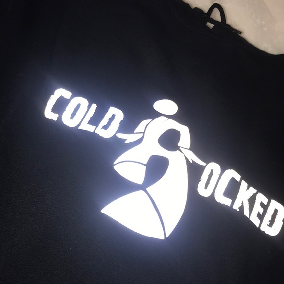 Gildan Hoodie - Picture 1 of 2